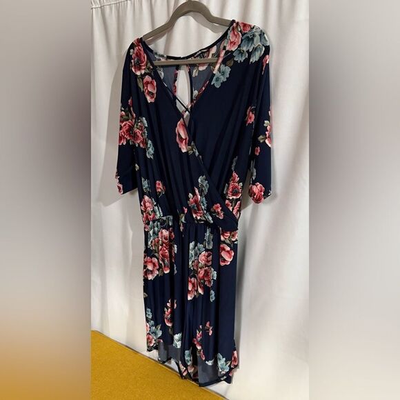 Charlotte Russe Floral Romper Y2K, Size 3X - Picture 3 of 4